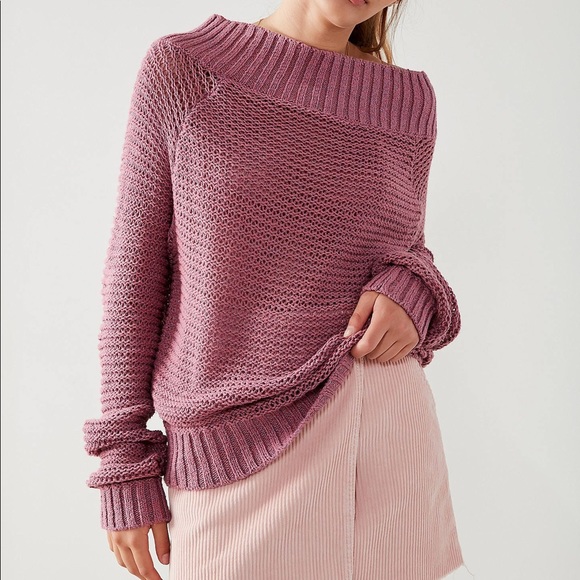NWT UO Off Shoulder Mauve Pink Slouchy Sweater - Picture 3 of 5